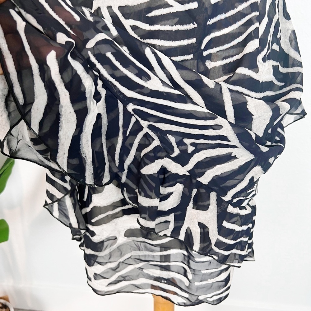 Show Me Your Mumu Santanita Mini Dress Zebra - Picture 8 of 10